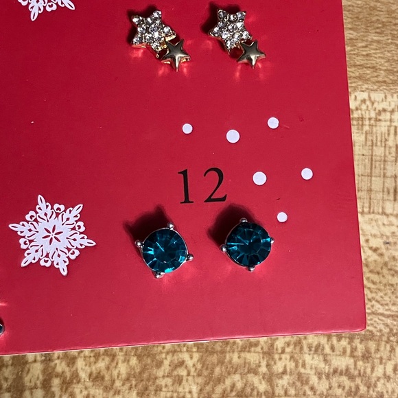 🌸Napier 12 Days Of Earrings - Picture 6 of 9